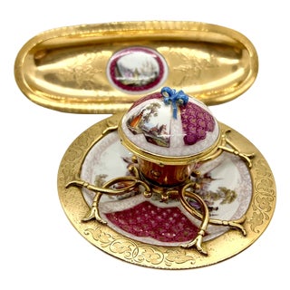 Antique Paris Porcelain Inkwell and Pen Tray with Watteau Scenes and Gilt Brass, 19th Century, Set of 2 For Sale