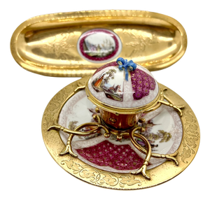 Antique Paris Porcelain Inkwell and Pen Tray with Watteau Scenes and Gilt Brass, 19th Century, Set of 2