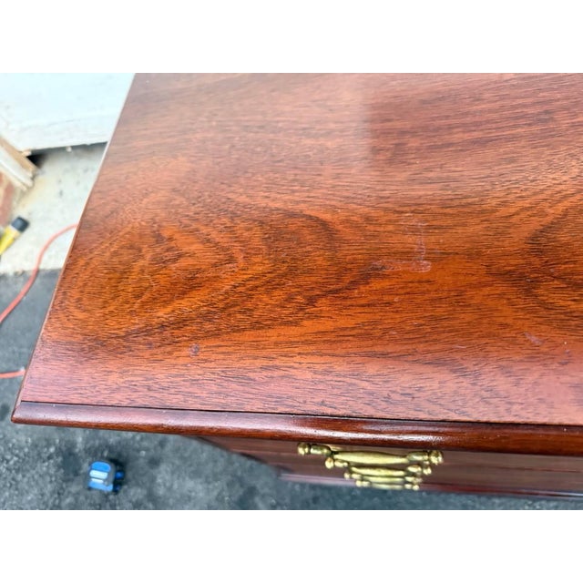 Vintage Georgian Chippendale Style Inlaid Flame Mahogany Chest of Drawers by Md. Colony For Sale - Image 16 of 17