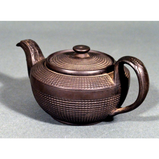 English English Black Basalt Engine-Turned Teapot and Cover, C. 1790-1810 For Sale - Image 3 of 7
