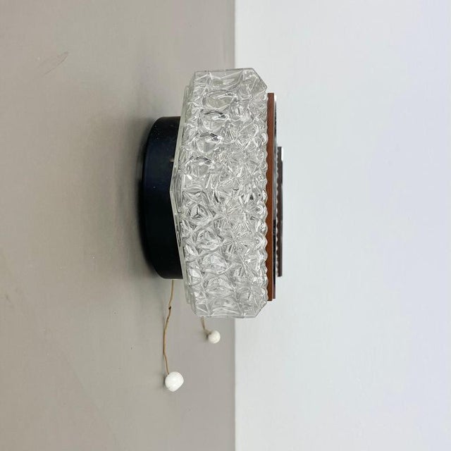 1970s Textured Glass and Teak Wall Lights, Germany, 1970s, Set of 2 For Sale - Image 5 of 18