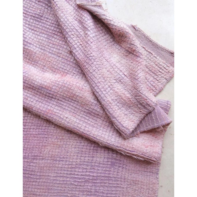 1980s Moroccan Handwoven Rug - 5'7" X 10'5" Ft For Sale - Image 5 of 8