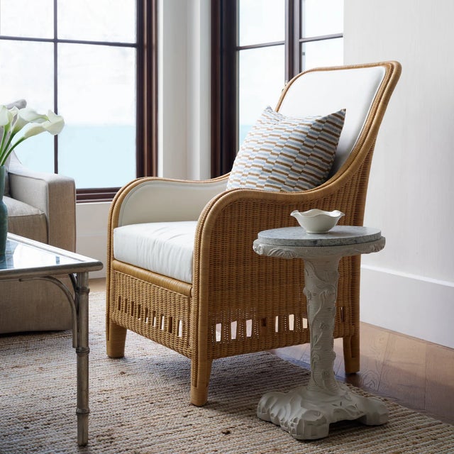 This magical little table is inspired by the 18th century Rococo art movement and truly embodies the joyful decorative...