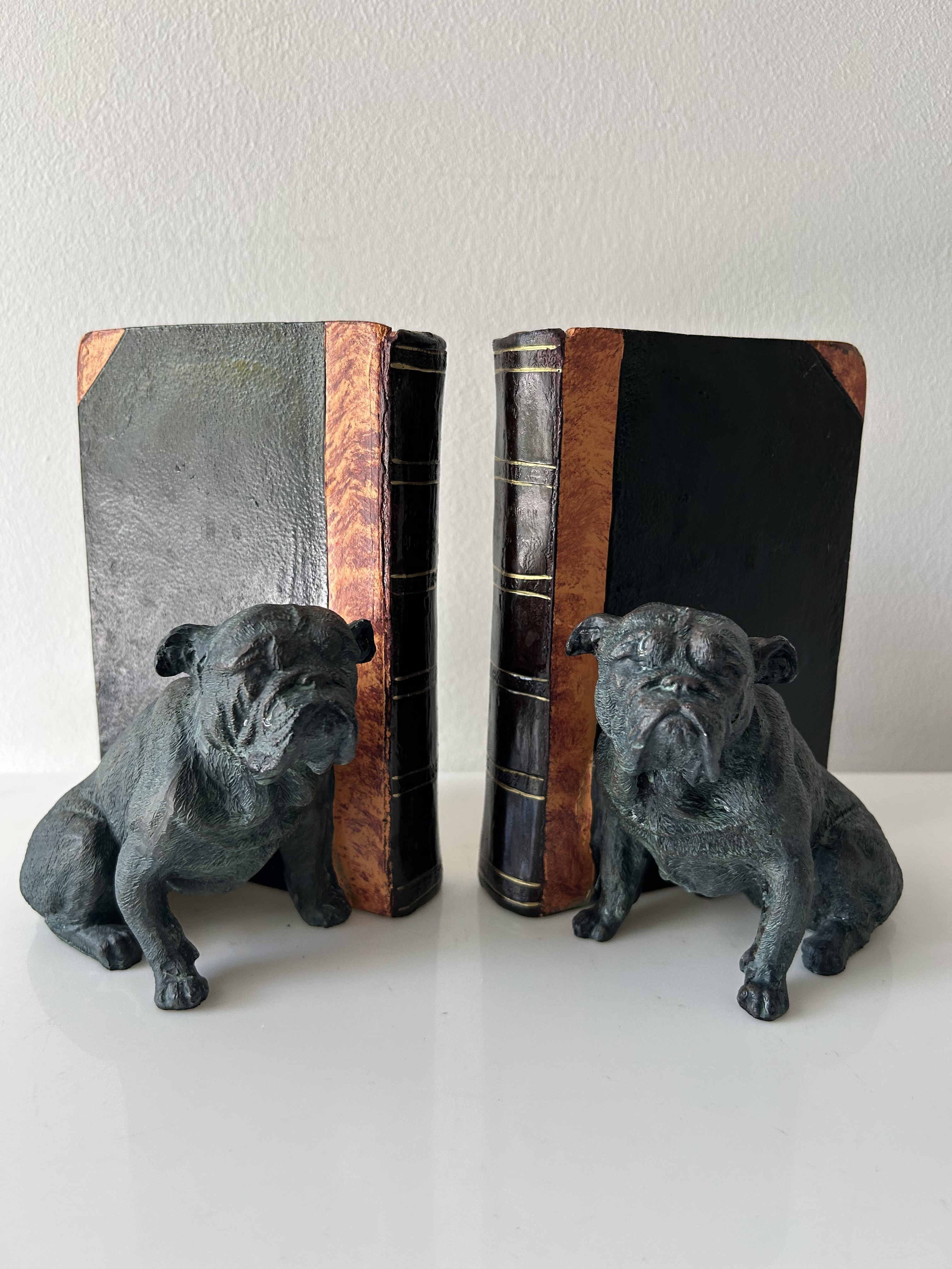 Cast Iron Vintage Style Bull Dog Bookends Collectibles