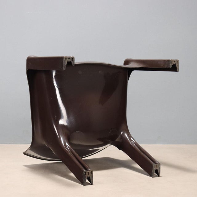 Vicario Armchair in ABS attributed to Vico Magistretti for Artemide, 1960s-1970s For Sale - Image 10 of 12