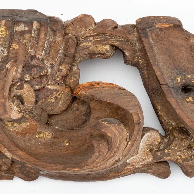 Antique Hand-Carved Giltwood Cherub Architectural Fragment – Baroque Style Wall Ornament For Sale - Image 4 of 6