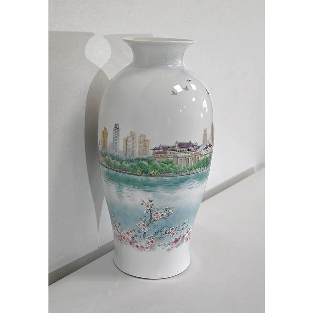 Large Japanese Porcelain Vase, 1950s For Sale - Image 3 of 18