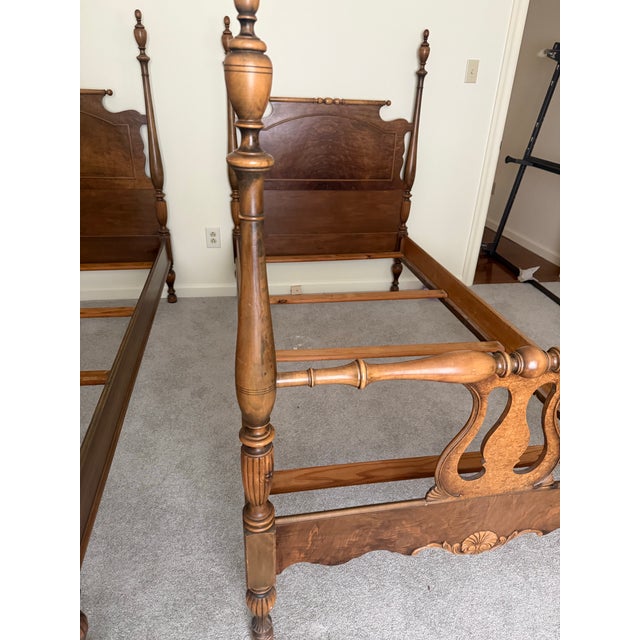 Berkey and Gay Four Poster Twin Beds For Sale - Image 10 of 12