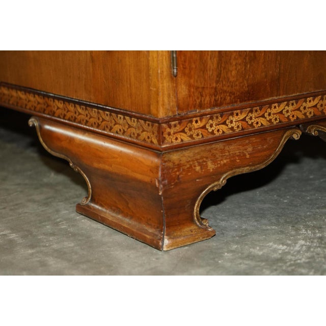 Vintage Burr Walnut Triple Wardrobe from Waring & Gillow For Sale - Image 10 of 18