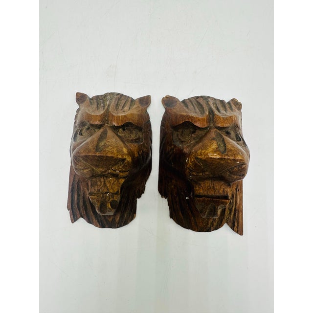 Late 19th Century Hand Carved Antique Lions Heads, a Pair For Sale - Image 5 of 5