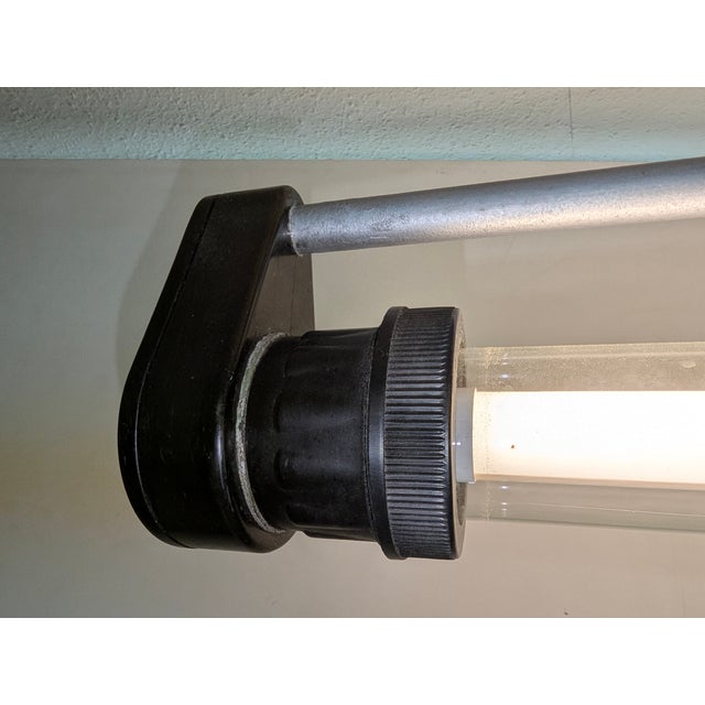 Mid-Century Modern Mid-Century Modern Industrial Neon Light, 1950 For Sale - Image 3 of 12
