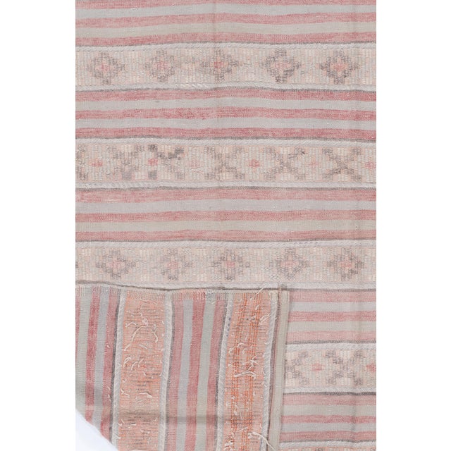 White Vintage Turkish Kilim Rug 5'11 X 8'3 For Sale - Image 8 of 8