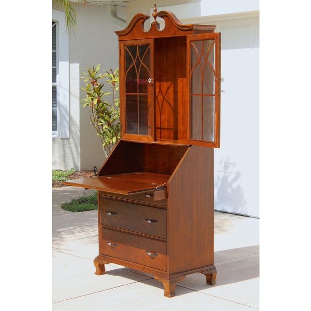 Traditional Vintage Georgian Revival Flame Mahogany Secretary Desk Bookcase With Glass Doors, Circa 1940s–1950s For Sale - Image 3 of 18