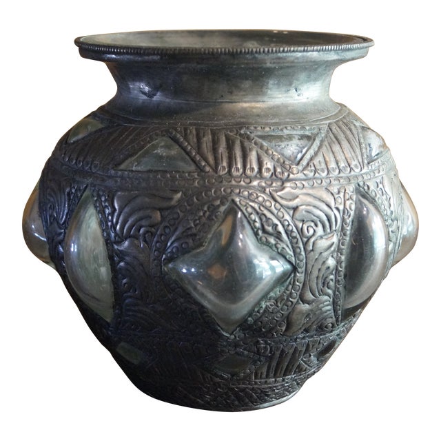 1960s Rajasthani 3d Glass and Metal Embossed Vase For Sale