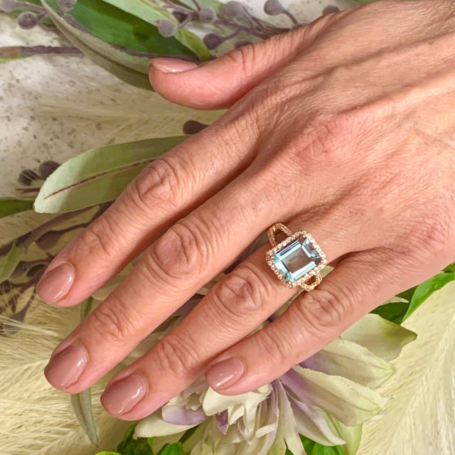 2010s Diamond Aquamarine Ring 14k Gold 6.25 TCW Certified For Sale - Image 5 of 13