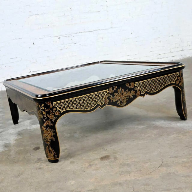 Wood 1980's Drexel Heritage Coffee Table Et Cetera Collection Chinoiserie Black & Gold Painted & Burl With Glass Insert For Sale - Image 7 of 14