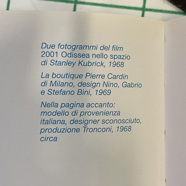 Italian Space Age Round Floor Lamp in Metal with White Interior, 1970s For Sale - Image 18 of 18