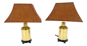 Pair of Asian Style c1070s Cylinder Shape Base Table Lamps Wooden Feet MINT!