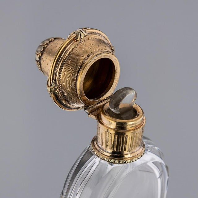 19th Century French 18k Gold Mounted Scent Perfume Bottle, 1890s For Sale - Image 10 of 16