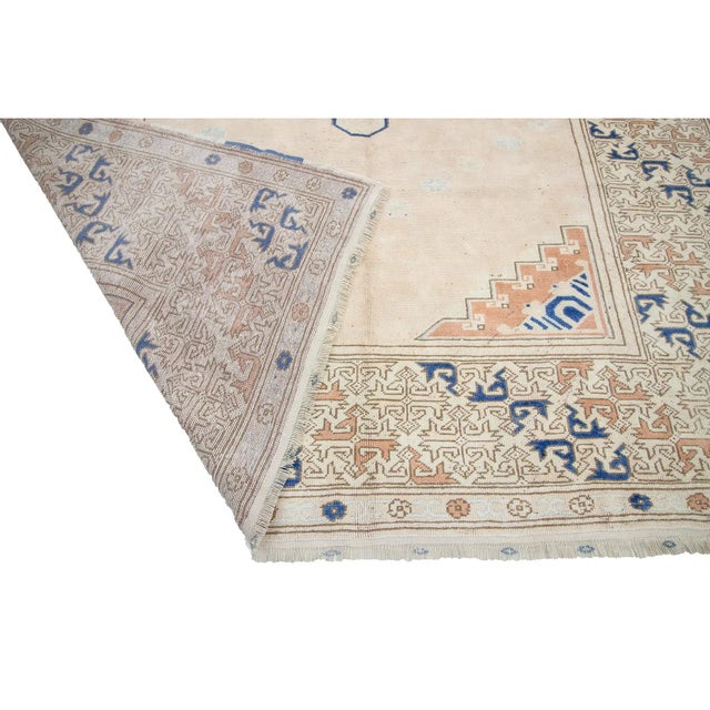 Mid 20th Century 1960s Vintage Washed Out Turkish Milas Rug- 7′ × 10′5″ For Sale - Image 5 of 7