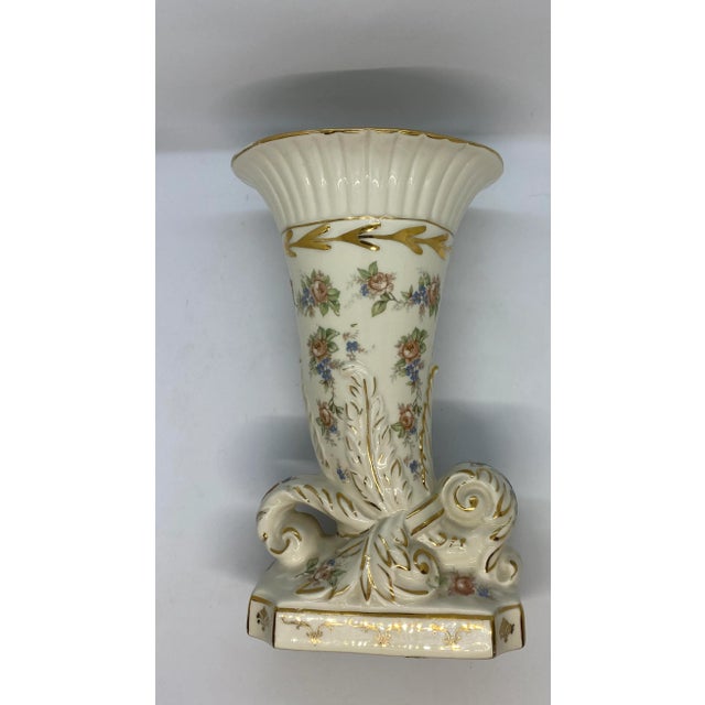 1940’s English Hand Decorated “Eaton China” Vases With Pink Roses & Blue Posies Design - a Pair For Sale - Image 10 of 13