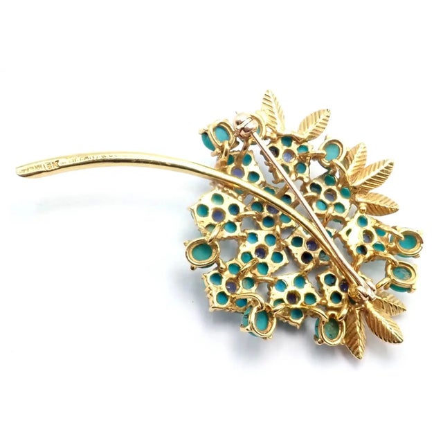 Metal Mid 20th Century Tiffany & Co. Yellow Gold Turquoise Sapphire Pin Brooch For Sale - Image 7 of 8