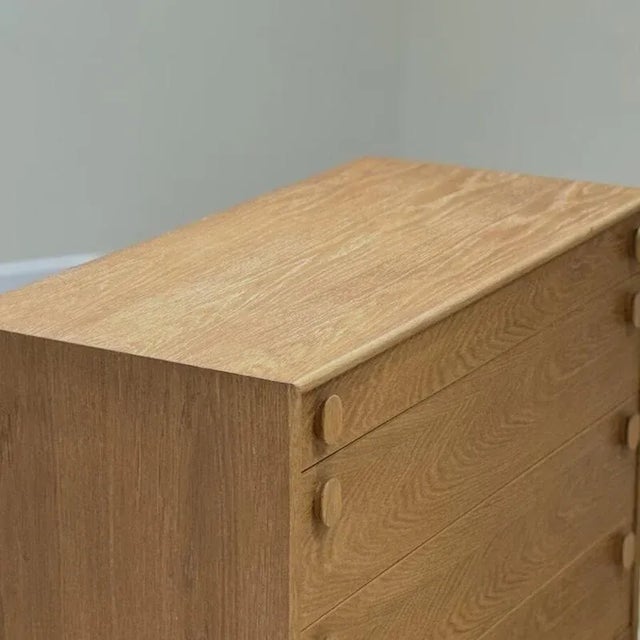 Vintage Oak Chest of Drawers from Meredew, 1960s For Sale - Image 3 of 14