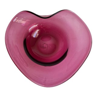 Vintage Pilgrim Art Glass Heart Dish Decorative Bowl Catchall Cranberry Pink For Sale