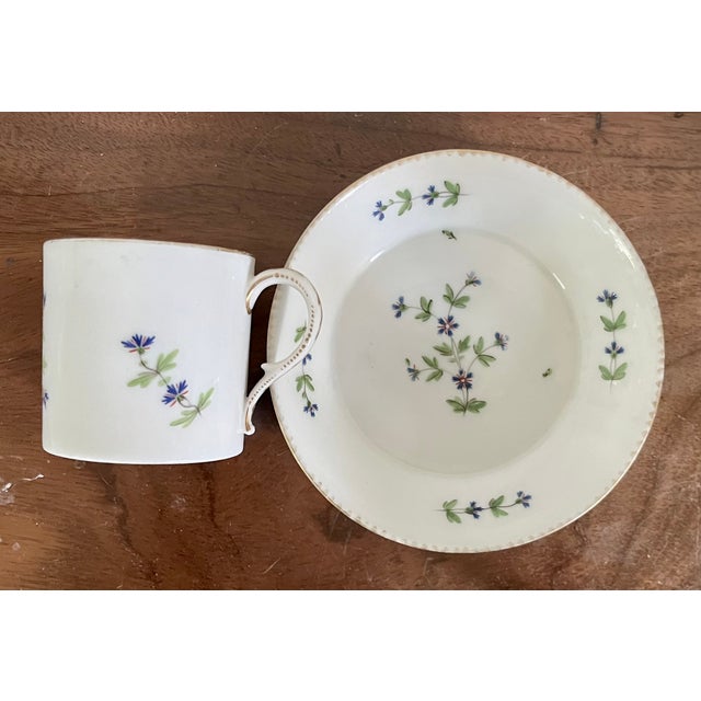 French Provincial Antique Early 19th Century French Empire Paris Porcelain Sprig Cornflower Barbeaux Coffee Cup & Saucer For Sale - Image 3 of 10