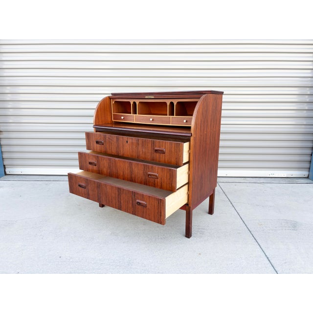 1960s Danish Modern Rosewood Roll Top Writing Desk Attributed to Bernhardt Pedersen For Sale - Image 13 of 15