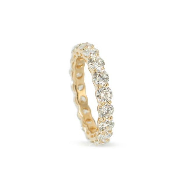 Ladies 14k Yellow Gold 2.32ct Round Diamond Full Eternity Wedding Band Ring, Size 4.25 For Sale - Image 4 of 7
