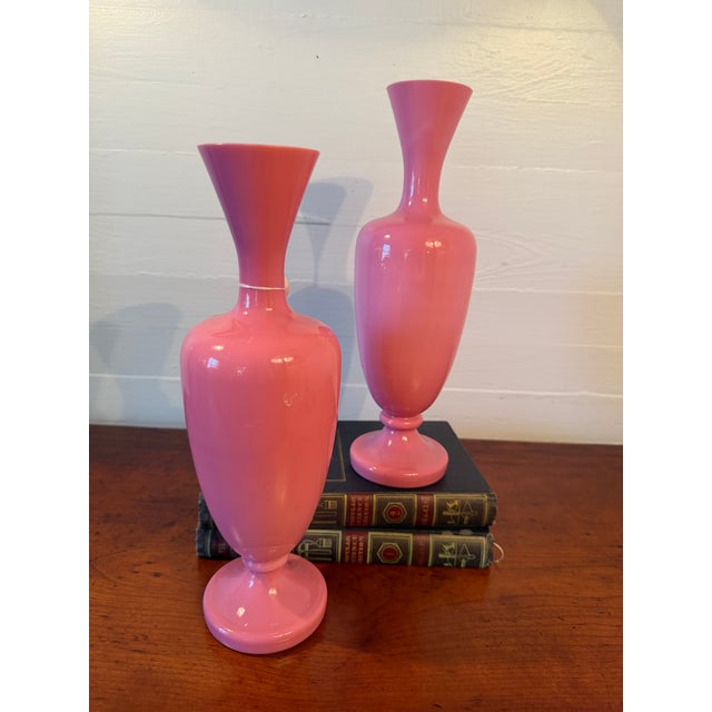 Matching Pair of Pink Bristol Glass Vases, 1860s For Sale In Panama City, FL - Image 6 of 6