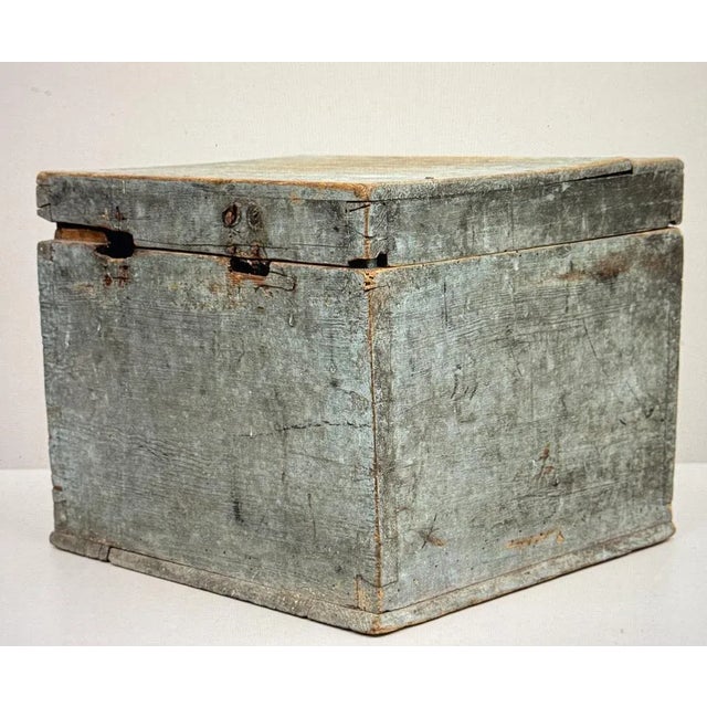 Late 18th Century Antique Swedish Box, 1785 For Sale - Image 5 of 6