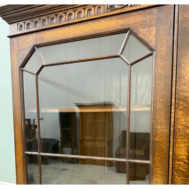 Antique English Jacobean Bookcase Cabinet Double Door Wavy Glass Tiger Oak 1930s For Sale - Image 14 of 18