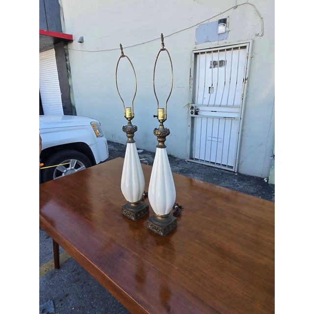 Mid 20th Century Italian Murano White Glass Lamps For Sale - Image 4 of 15