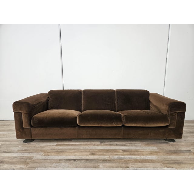 D120 Three-Seater Sofa by Valeria Borsani and Alfredo Bonetti for Tecno, 1966 For Sale - Image 17 of 17