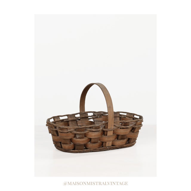 Handwoven Oval Splint Gathering Basket With Hard Wood Base For Sale In Lexington, KY - Image 6 of 13