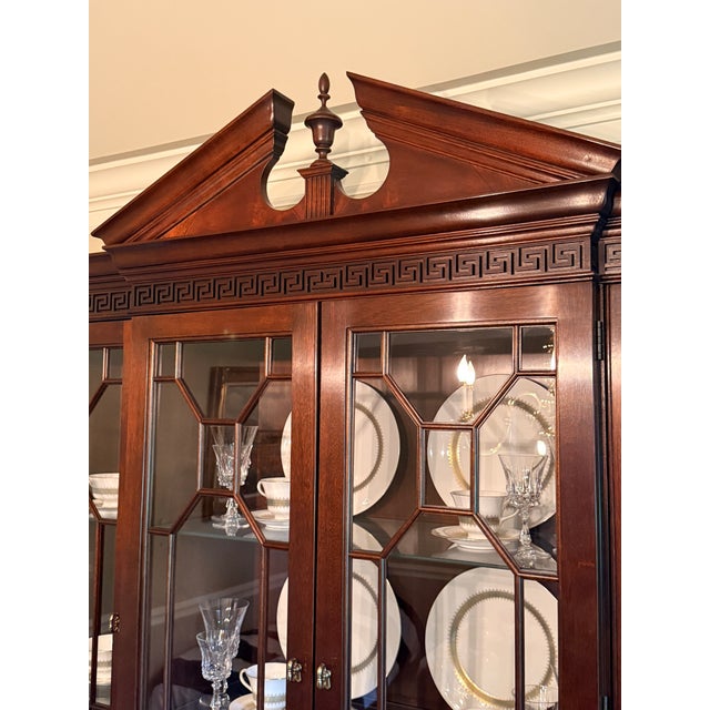 Stickley Furniture Flame Mahogany Georgian Breakfront For Sale - Image 10 of 11