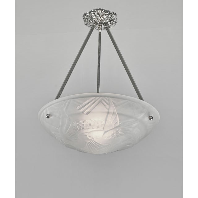 Art Deco 1930s French Art Deco Pendant Light - Birds Glass & Nickeled Bronze For Sale - Image 3 of 7
