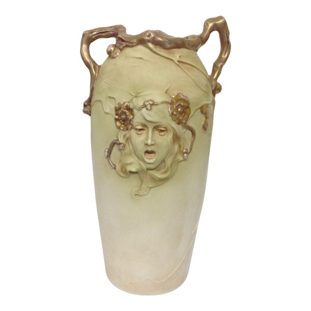 1900s Art Nouveau Bacchus Vase by Karlsbader, Carl Knoll For Sale