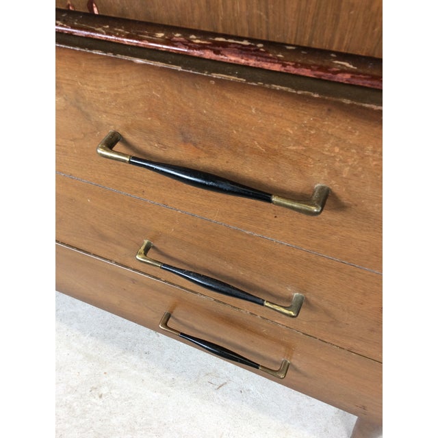 Brown Mid Century Modern Lowboy Dresser With Six Drawers For Sale - Image 8 of 16