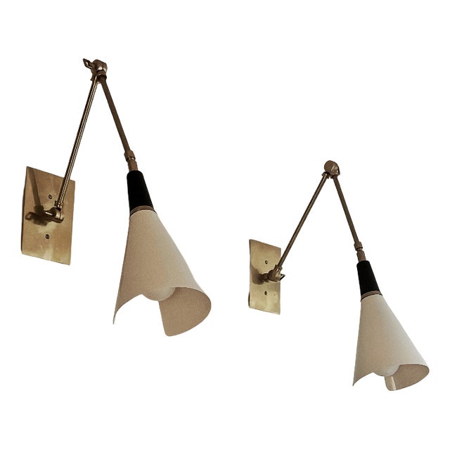 Italian Wall Lamps in Brass and Ivory Lacquer, Set of 2 For Sale