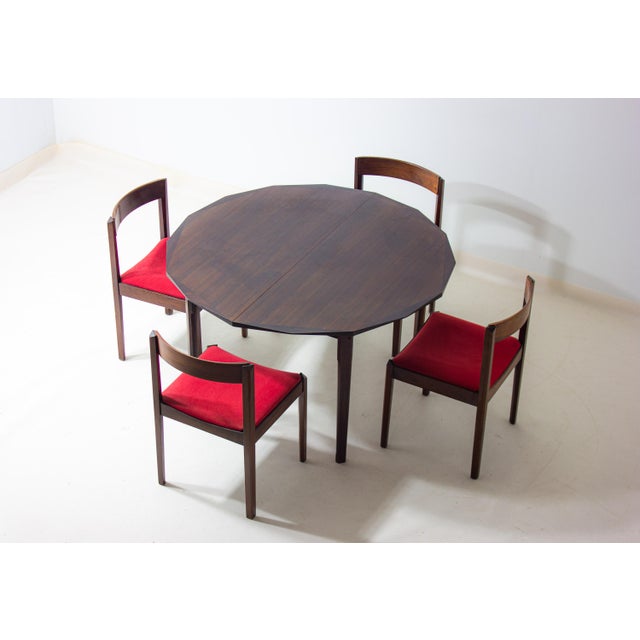 Set of 4 dining chairs by Dino Cavalli, Italy, 1970s, in wooden frames with a simple construction and slightly curved...