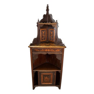 Early 19th Century Eastlake Carved Corner Etagere For Sale