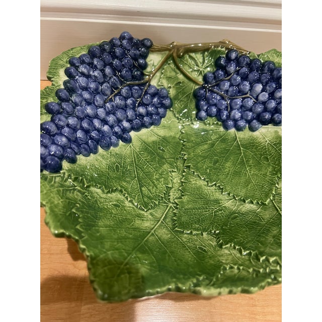 Rustic European Italian Hand Painted Grape Leaf Decorative Bowl 2343/32 For Sale - Image 3 of 5