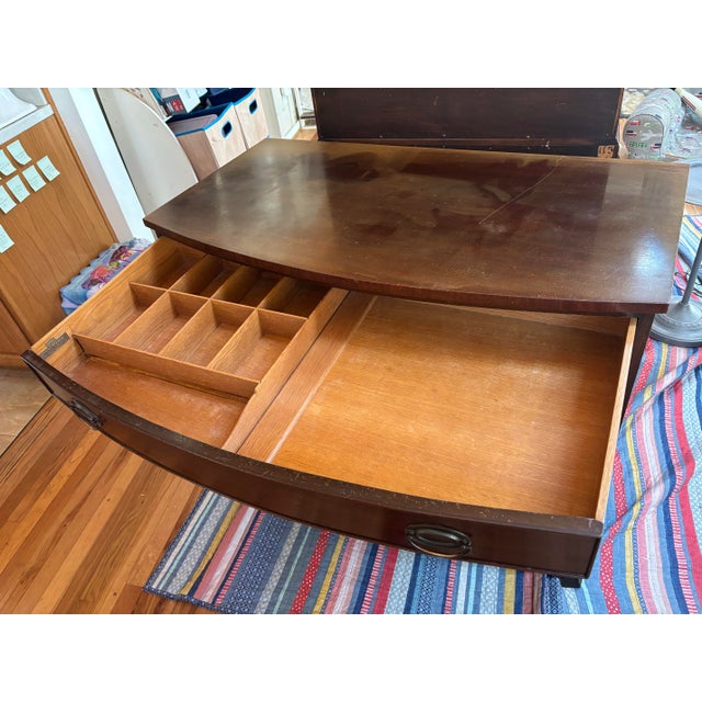 Brown 1930s Kittinger Mahogany Bowfront Chest of Drawers For Sale - Image 8 of 11