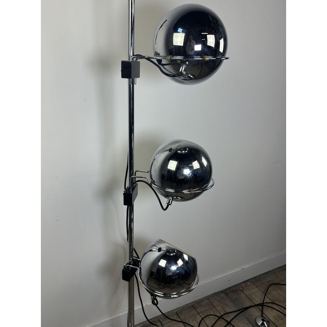Vintage Space Age Eyeball Floor Lamp with 3 Chrome Globes, 1970s For Sale - Image 6 of 15