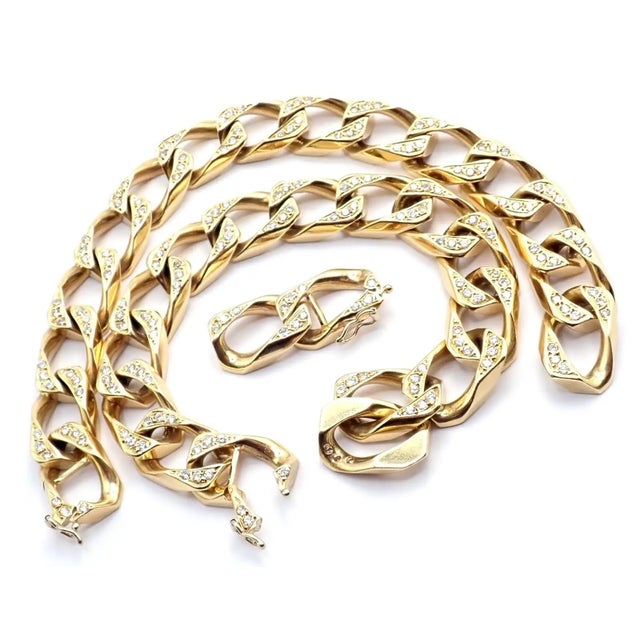 Bulgari 1980s Bvlgari Bulgari Diamond Set of Two Yellow Gold Link Bracelets Necklace For Sale - Image 4 of 12