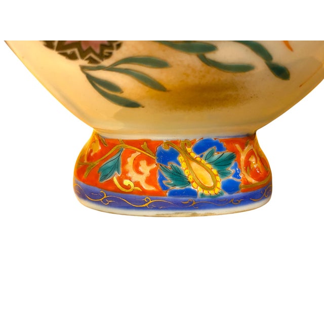 Ceramic Early 20th Century (Late Meiji/Early Taishō Period) Japanese Porcelain Crayfish Vase For Sale - Image 7 of 14