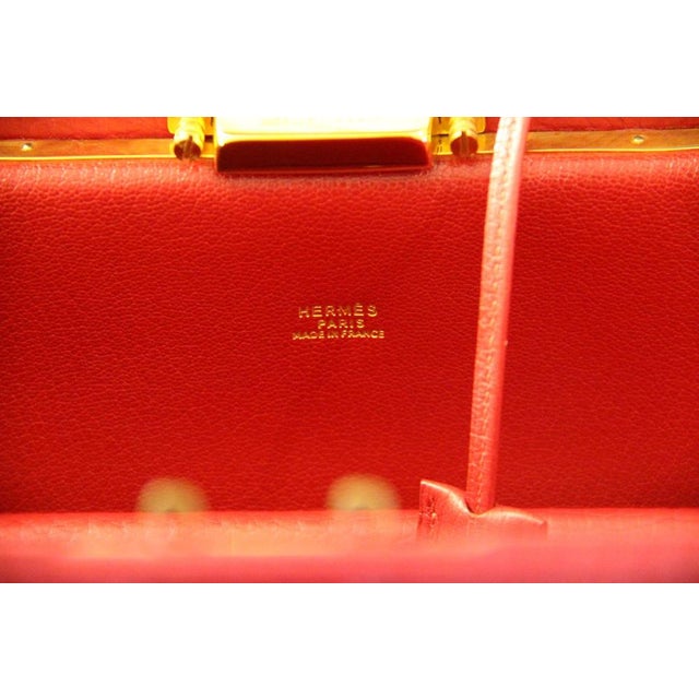 Red Leather Briefcase Bag with Shoulder Strap from Hermès, 1990s For Sale - Image 6 of 18